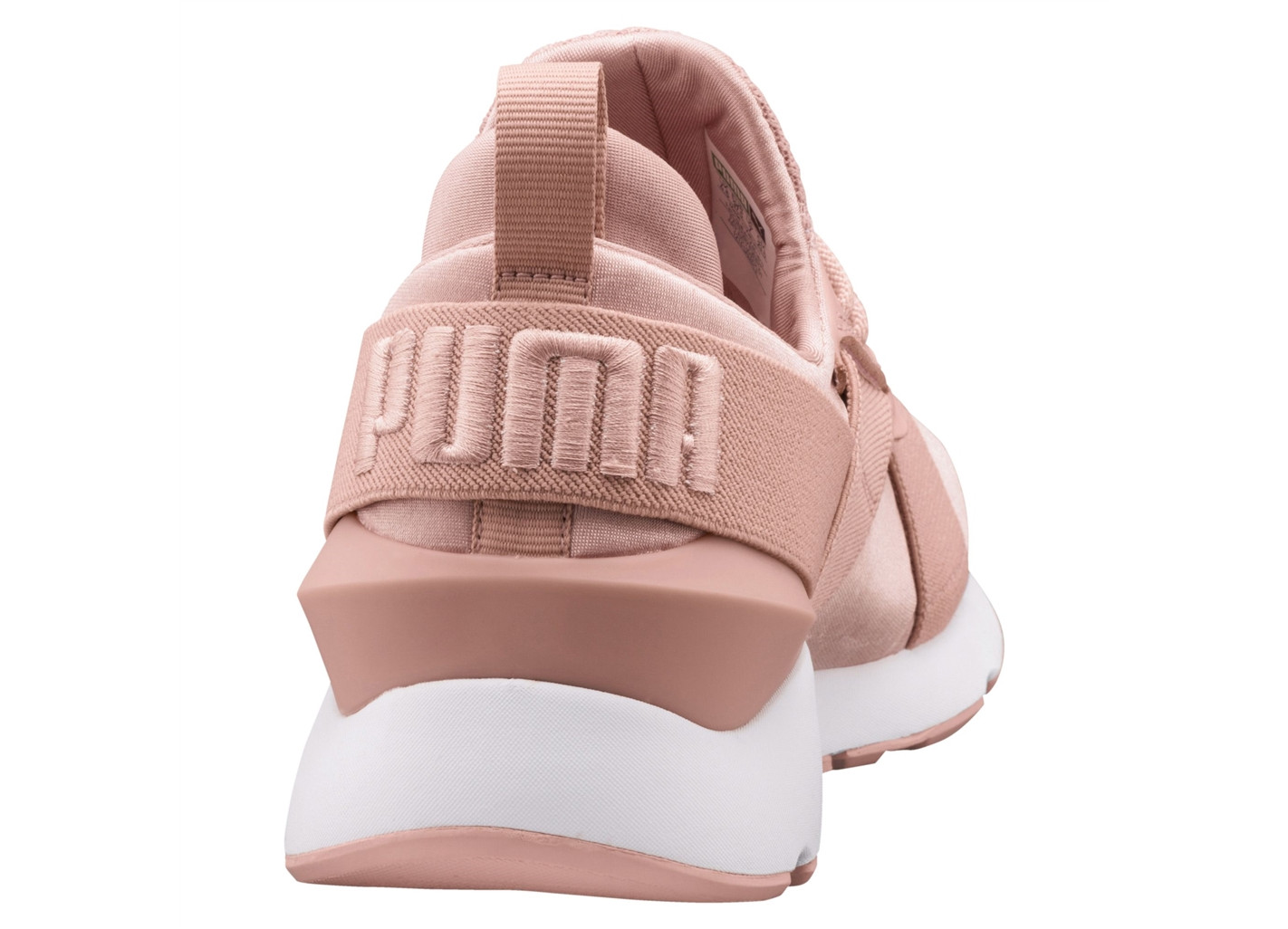 puma satin en pointe